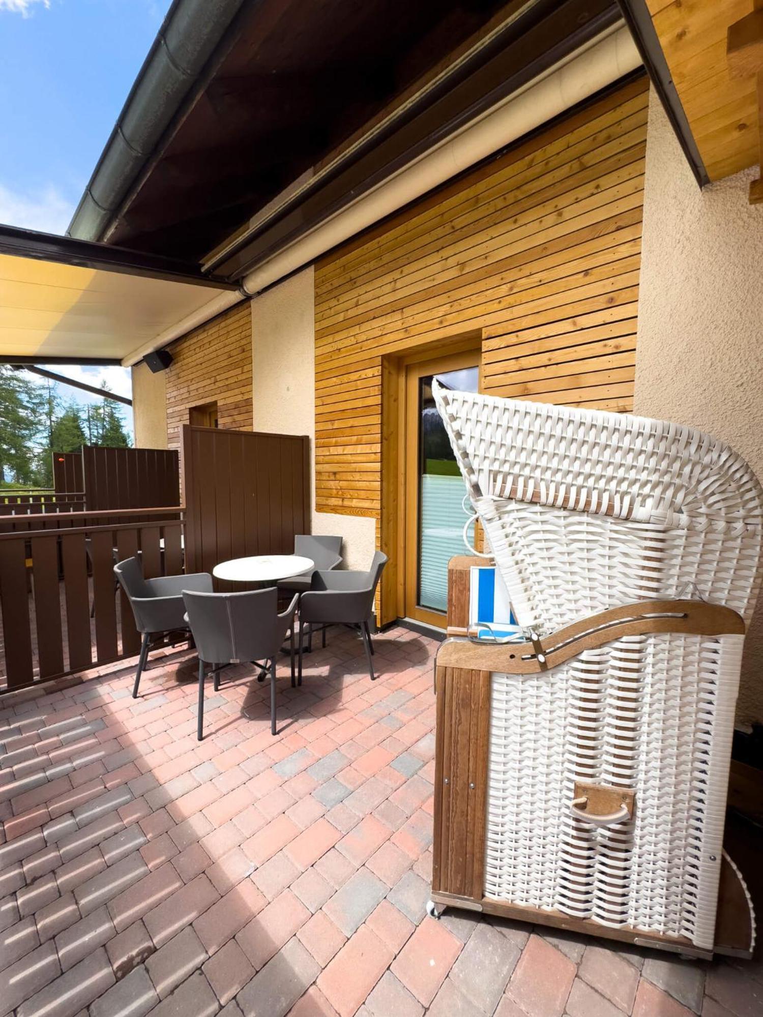 Bed and Breakfast Bar-Restaurant-Pizzeria Antermont Carezza al Lago Esterno foto